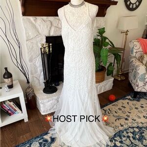 DB Studio White Beaded Gown Size 16 NWT